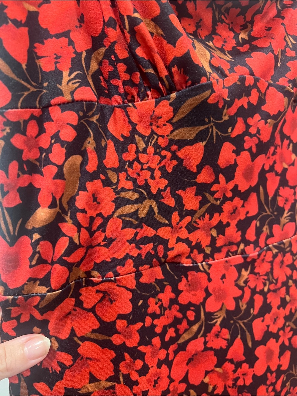 Carmen Puff Sleeve Floral Midi Dress with Ruffle Hem - Picture 4 of 9